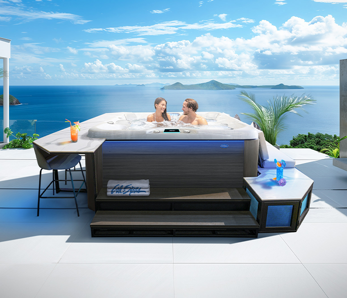 Calspas hot tub being used in a family setting - Marseille